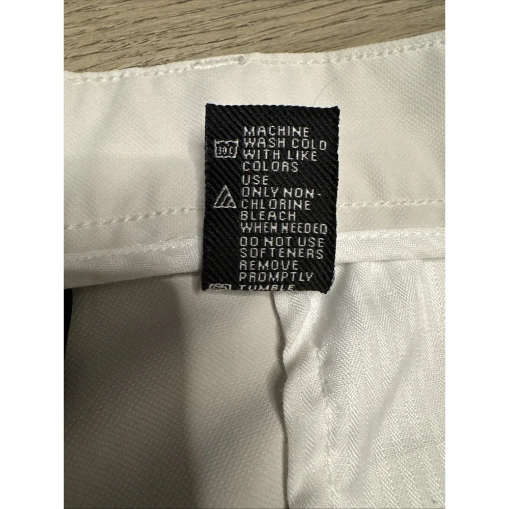 Bolle Mens Golf Tech Shorts‎ Size 40 Tan Summer Light Weight